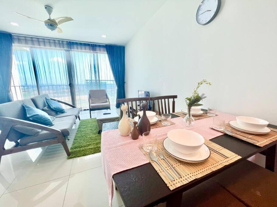 T3 1-10 Pax Trefoil 2Room Setia Alam Cozy Home Wifi Tv Εξωτερικό φωτογραφία